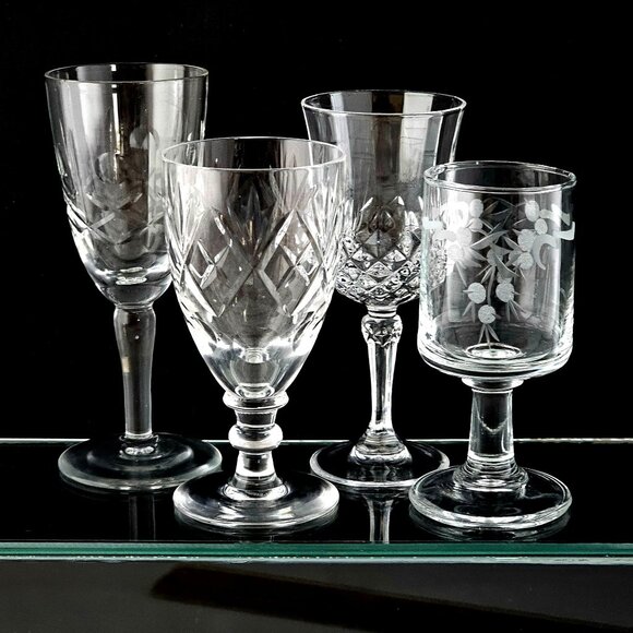 Decorative Cut Glass Liquor Cocktail Cordial Glasses (4) Collection mismatched - Picture 1 of 9